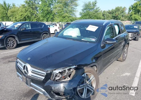 2019 Mercedes-Benz Glc 300 z USA, uszkodzony, nr VIN WDC0G4JB8KV169329